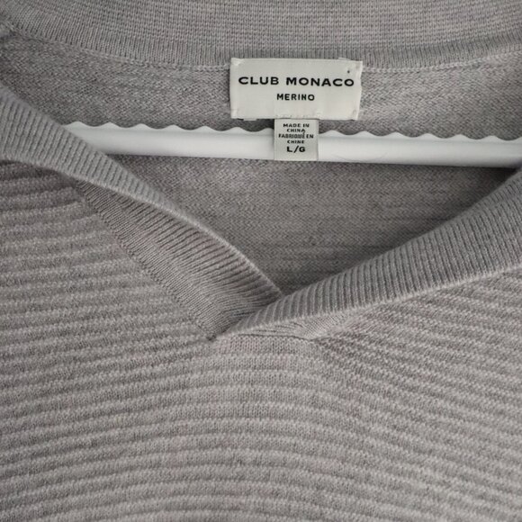 Club Monaco 100% Wool Lrg Grey Neutral V-Neck Ribbed Collar Pull On Sweater - Picture 5 of 13